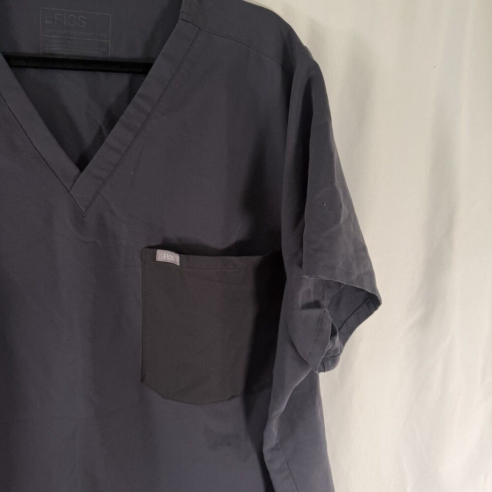 Figs Scrub Top Women's 5X Grey Short Sleeve Pullover Pocket V-Neck - Picture 4 of 7